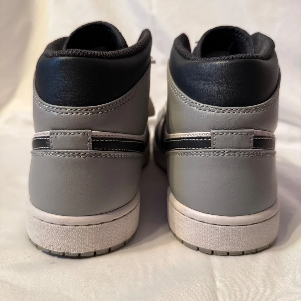 Jordan air mid